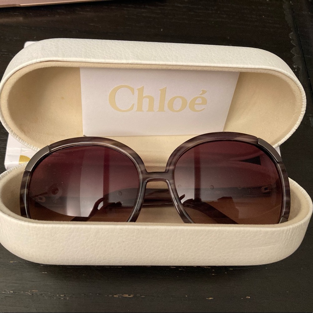 Chloe sunglasses with box